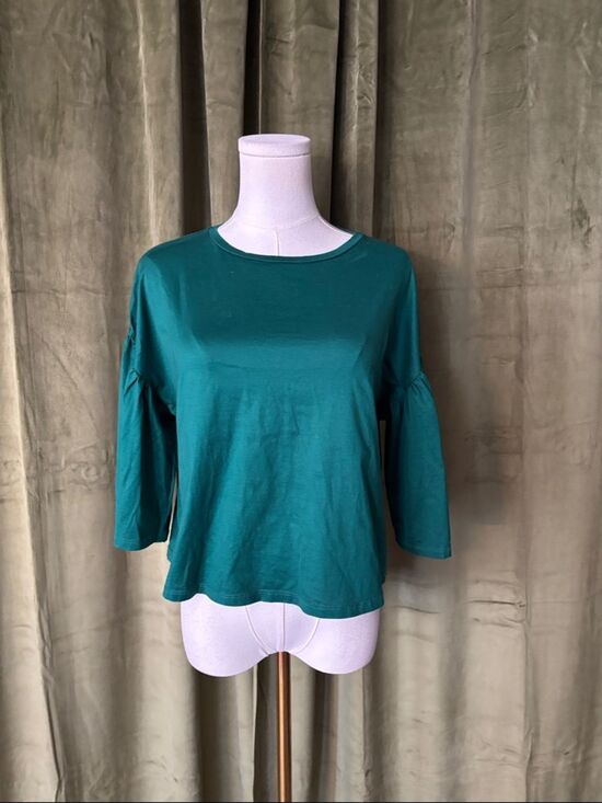 MaxMara Tops - MaxMara weekend Teal bell -Sleeve Crewneck Top, S